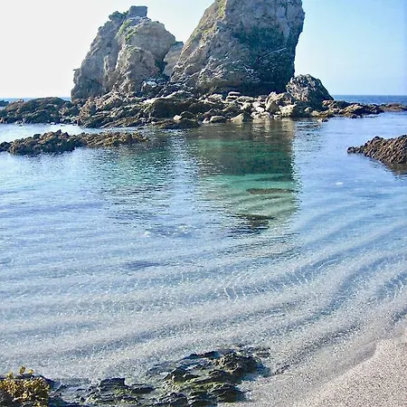 Cliffside Cabin بيت للعطل